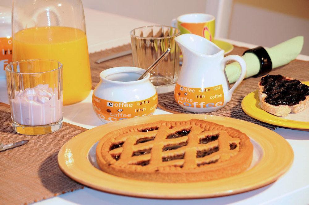 At Home Bed And Breakfast Лукка Экстерьер фото